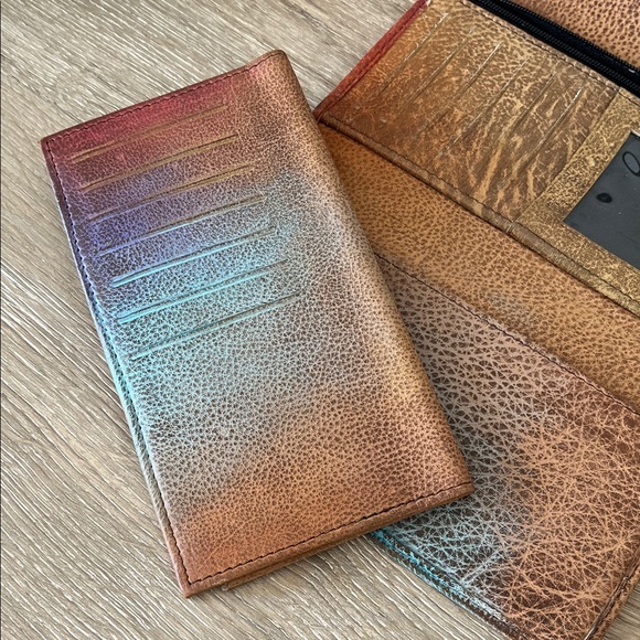 Anuschka Hand Painted Artistic Butterfly & Flowers Wallet - Picture 4 of 9